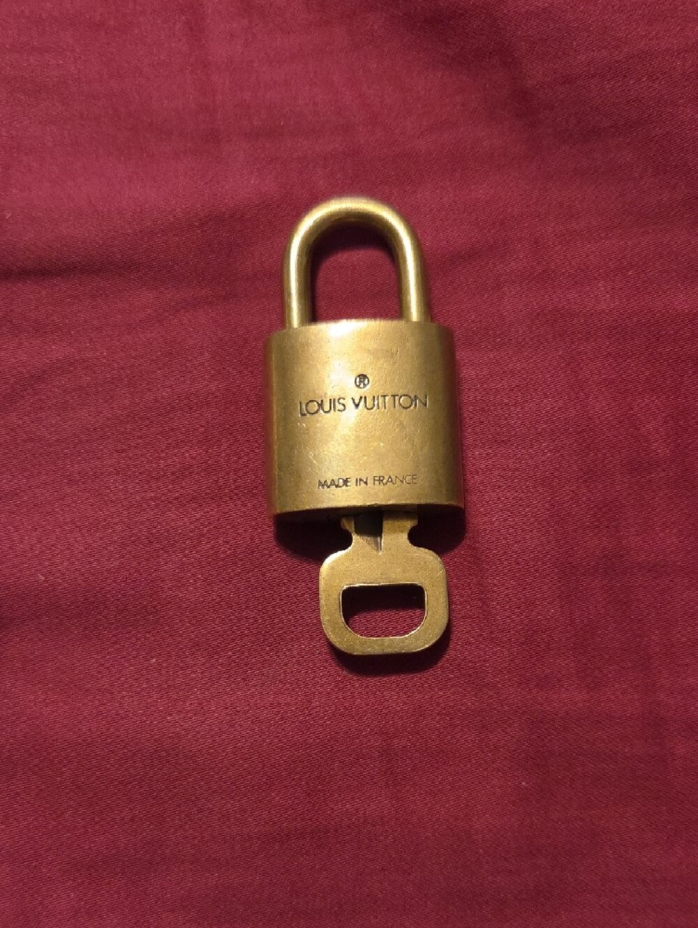 Louis Vuitton Gold-tone LV Engraved Padlock with Key#307 - Picture 2 of 4